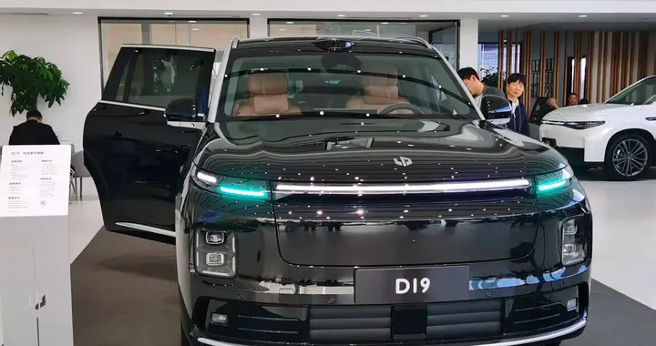 实地打卡零跑D19：3110mm轴距+双高通8797芯片+800V，旗舰实力