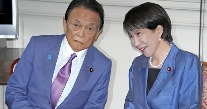 麻生太郎不装了，彻底撕下伪装，日本亮明底线：日本要对抗到底