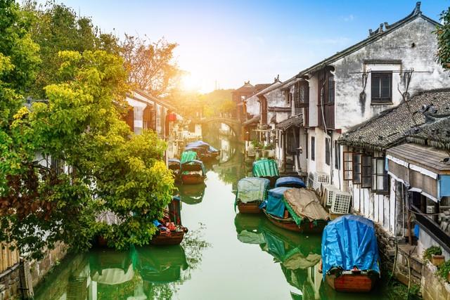 月均2000元！退休后旅居8城花费公开：小城慢生活真香