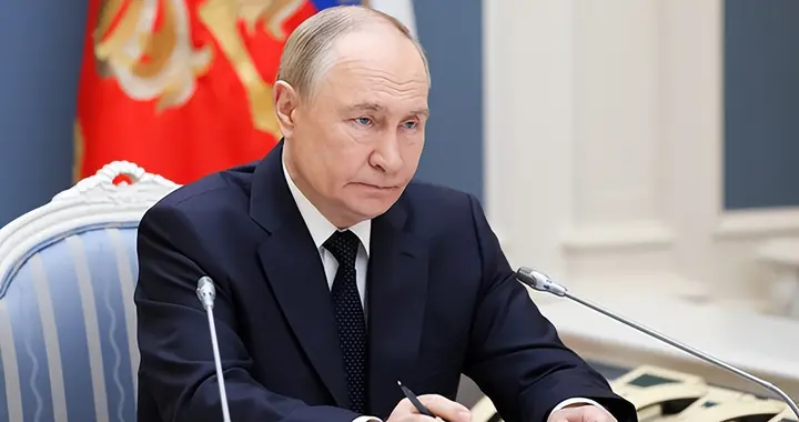 普京笑纳中国8字定心丸，却下了一道死命令，必须斩断稀土脐带！