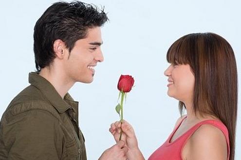 别人瞧不起你, 通常会用这四种表现!