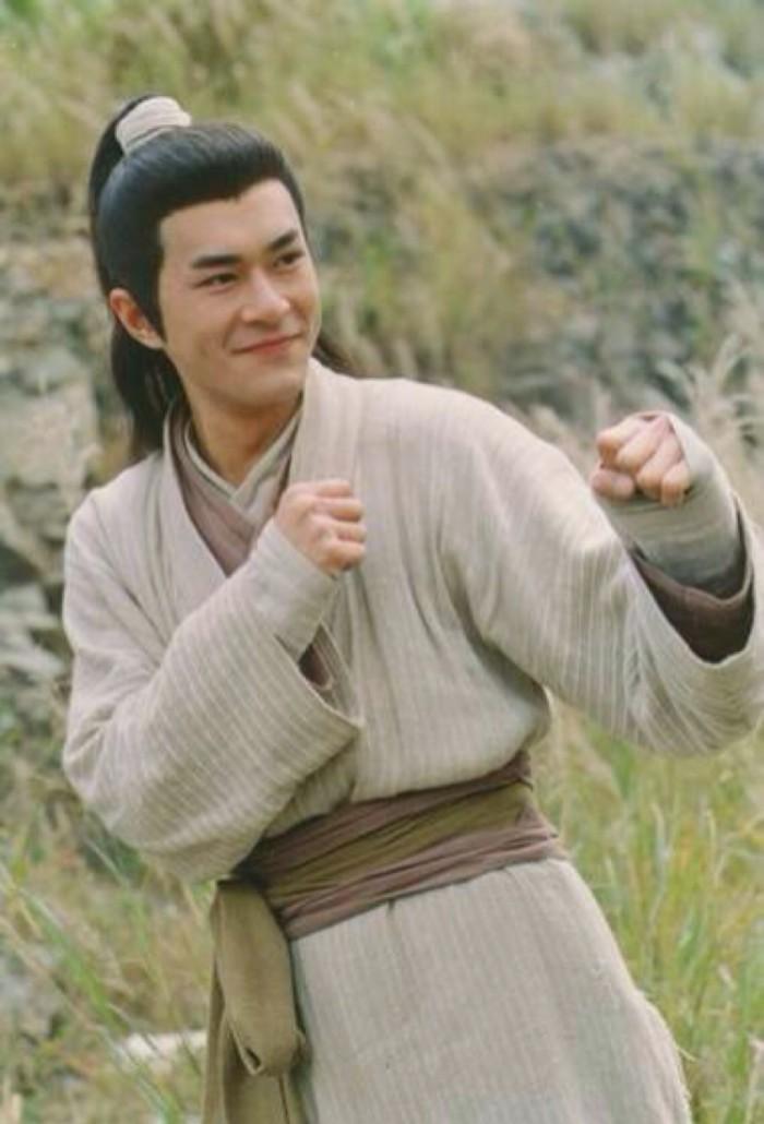 古天乐 一下子朋友和女朋友的古天乐因为心情低落,并不断的时失控打架