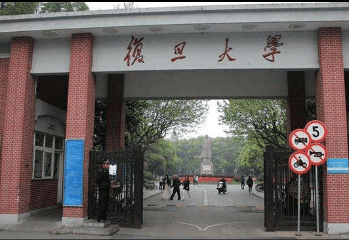 我国超级难考的3所医学院校! 全是中国最好的