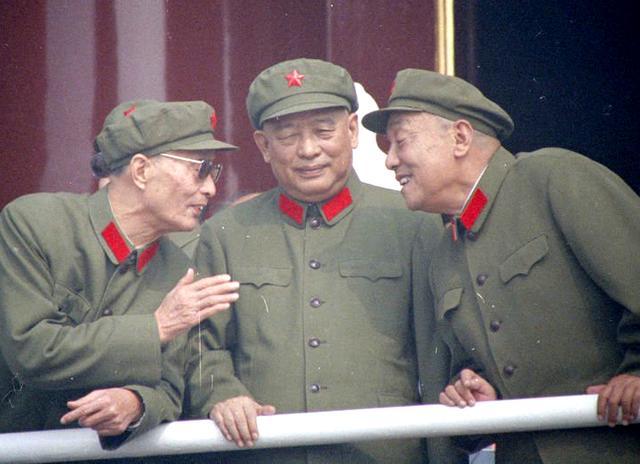 老总解放军_解放军卡通图片(3)