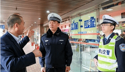 用别人的驾照替自己消分? 你以为能逃避责任吗