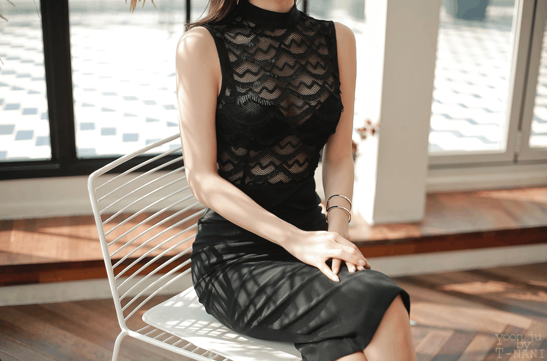 珠珠: 感鱼鳞片透视无袖连衣裙 男的看了大脑充