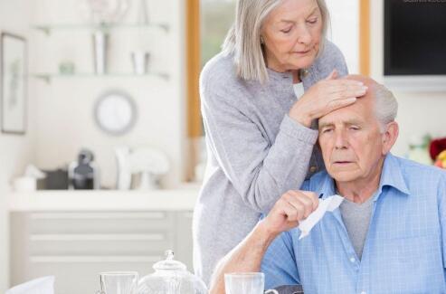 60岁后多数人都高血压! 改喝牛奶+3蔬菜助控血压