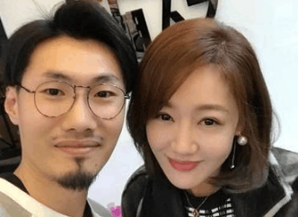 胡歌薛佳凝复合再添有力证据, 两人共用同一个