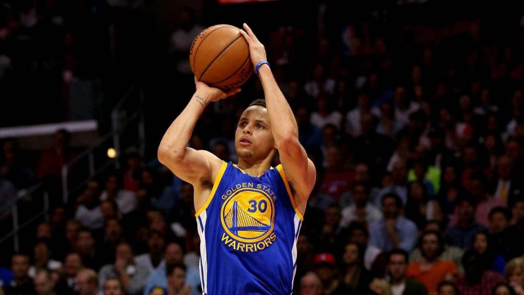 NBA季后赛跳投命中率TOP5, 哈登詹姆斯落选, 榜首都猜不到是他