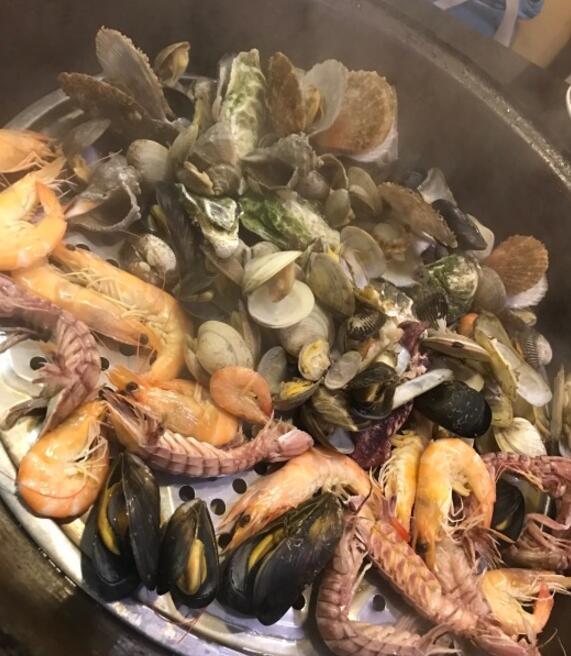 青岛最好吃的大锅蒸海鲜美食餐厅