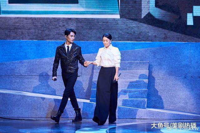 王凯喜提《跨界歌王》冠军! 网友: 会唱会演长得帅, 全能型男神!