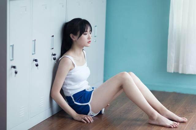 女人越想“心机”你, 越会想做这4件鬼事, 别不注意