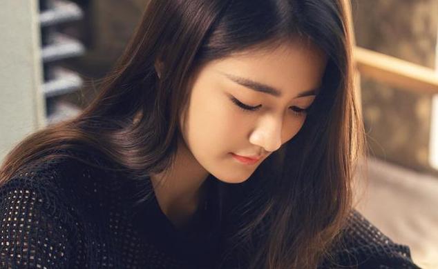 辨别女人喜欢你的简单方法, 你知道几个?