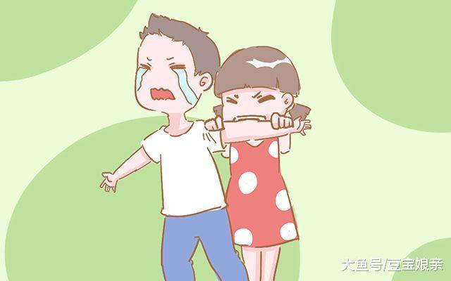 孩子的这4种“糗事”别拿出来说, 很伤他自尊