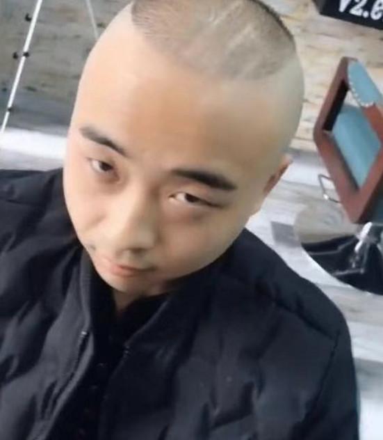 换个发型竟秒变帅气社会人?网友:年轻