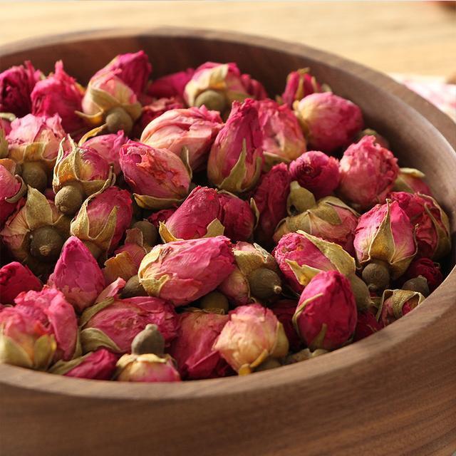 晚上总是难以入眠? 多吃这4种碱性食物, 睡前吃一点, 马上能入睡