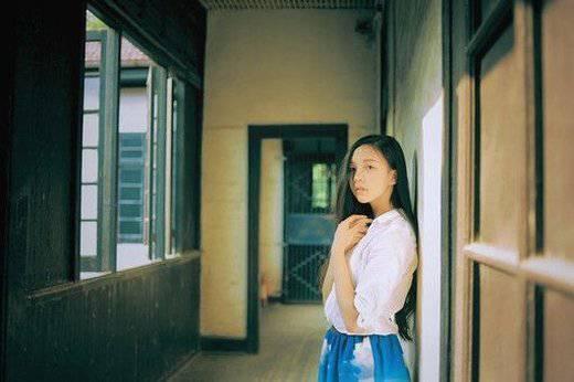 女人对你有好感的3种表现, 对方中一个, 你就可以表白了!