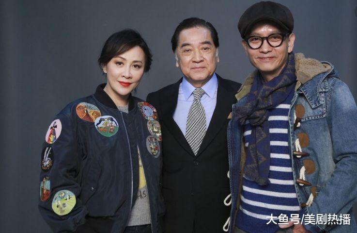 刘嘉玲演舞台剧, 半个娱乐圈都来捧场! 网友: 当年的巨星都老了!