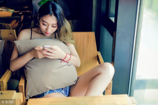 想要打动女人的心, 那就满足她的这4个需求