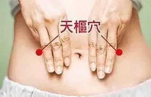 睡前拍打肚子10分钟, 排毒通便, 小肚子越来越小, 色斑也变淡了