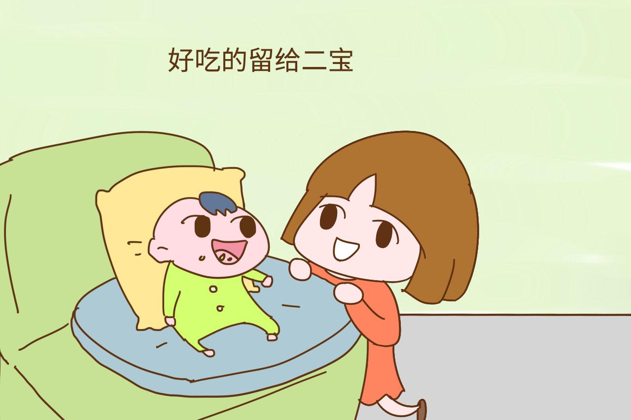 二宝出生的第一年, 大宝做了这三件事, 说明你家孩子真的很有爱