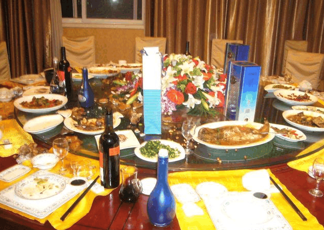 28岁男子皮肤发黄, 肝衰竭离世, 医生提醒: 肝病患者要注意1件事!