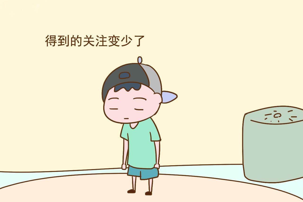 老二出生以后, 家里老大的生活状态是什么样的? 扎心了