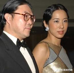 香港首任双料港姐, 19岁嫁入豪门生下三子后离婚, 50岁又嫁入豪门