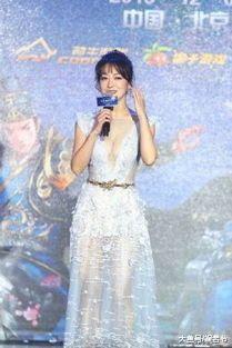 女明星最标准身材排行榜, 迪丽热巴都没比过她!