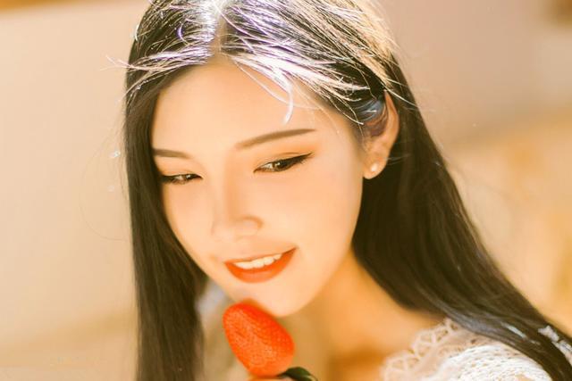 让男人把持不住的女人, 都有这四个特征