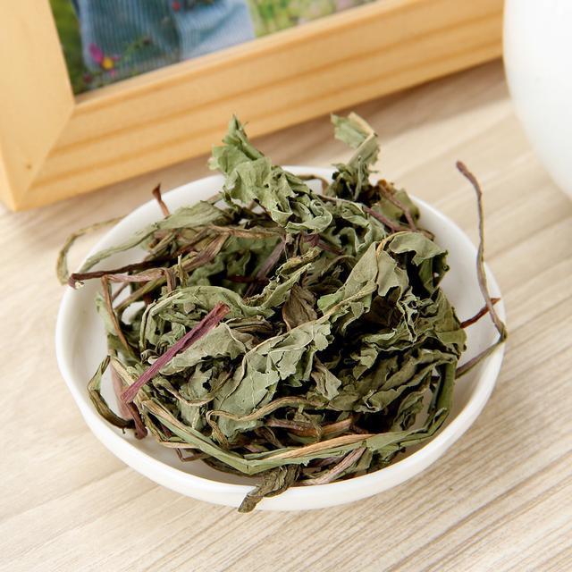 这些不起眼的叶子是幽门螺杆菌的克星, 用它泡水喝, 可去除口臭