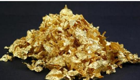 专家指出用金子泡水喝可延年益寿, 网友却说: 只有土豪才用得起!