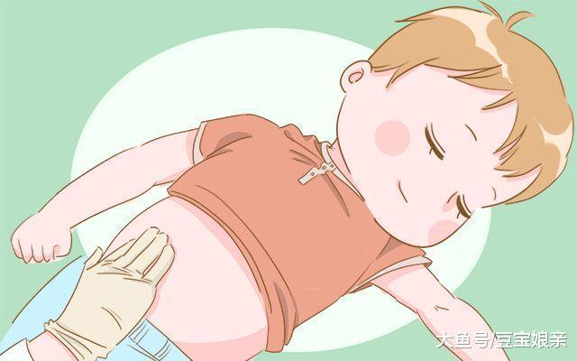 妈妈这件事情做不对, 宝宝长大后容易驼背、身型丑