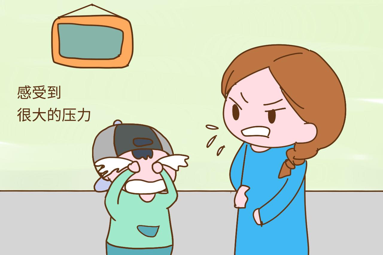 不要让孩子睡前做这3件事, 耽误睡眠的同时, 还会让孩子长不高