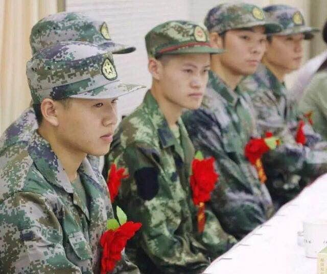 其实是分兵种的