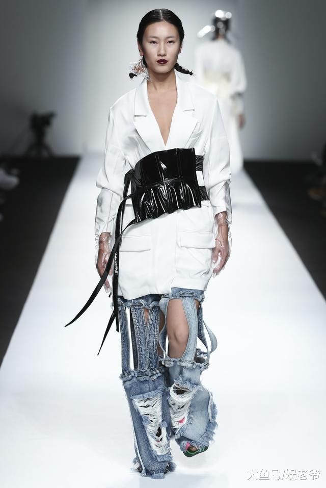 MINNANHUI2019春夏上海时装周秀——Lolita