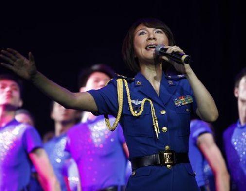 曾连续7年荣登春晚, 比那英还火的她因放央视鸽子被封杀至今!