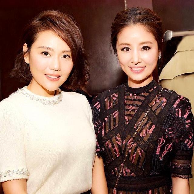 还珠剧组女演员一起晒美照, 最美还是晴格格, 柳红让人眼前一亮