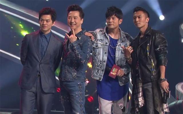 《中国好声音》清华学霸vs港台3大佬! 哈林无奈: 他又说成语了!