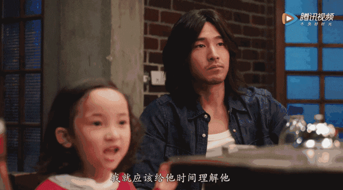 高圆圆肚子隆起, 网友纷纷送祝福