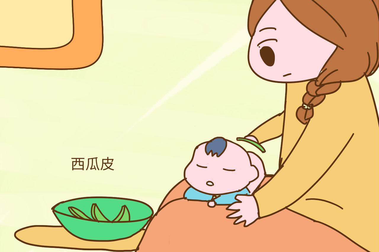 宝宝出痱子浑身难受, 聪明妈妈用这几招, 简单有效, 用了都说好