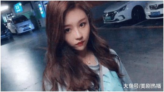 17岁辍学整容傍大款, 还贴上王思聪! 被封杀的她又卷土重来了!