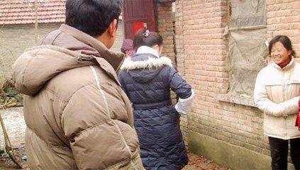 男子花40万娶了黄花大姑娘! 却迟迟没有怀孕! 知道原因后怒扇耳光