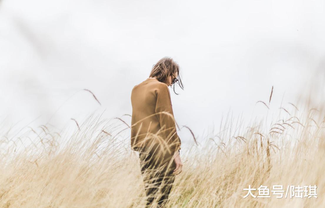 每一段关系的结束, 一定是攒够了失望才离开