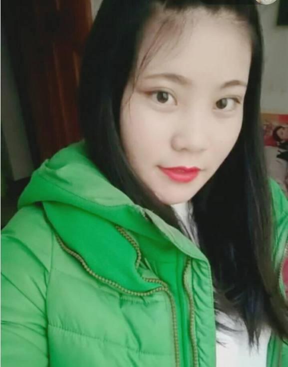 22岁高颜值独腿女孩, 感觉爱情离自己太遥远!