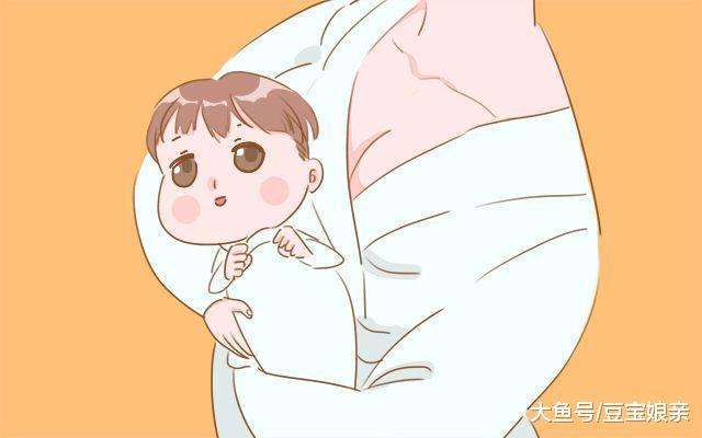 新生儿什么时候可以竖着抱? 其实这个时间就可以了