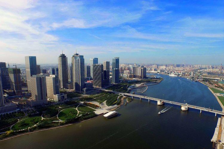 滨海新区的人口和经济总量排名_天津滨海新区油画