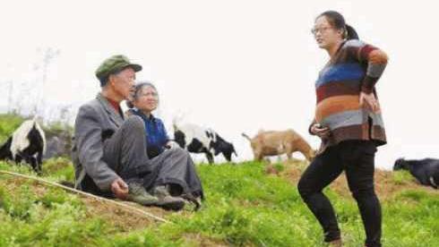 准妈妈产下“猪宝宝”, 爸爸看后很伤心, 所幸并无大碍