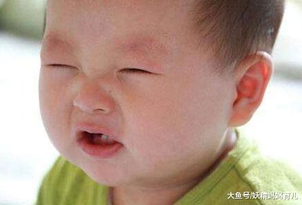 为什么宝宝总是揉眼睛? 看看是不是这些原因, 是第二种要及时就医