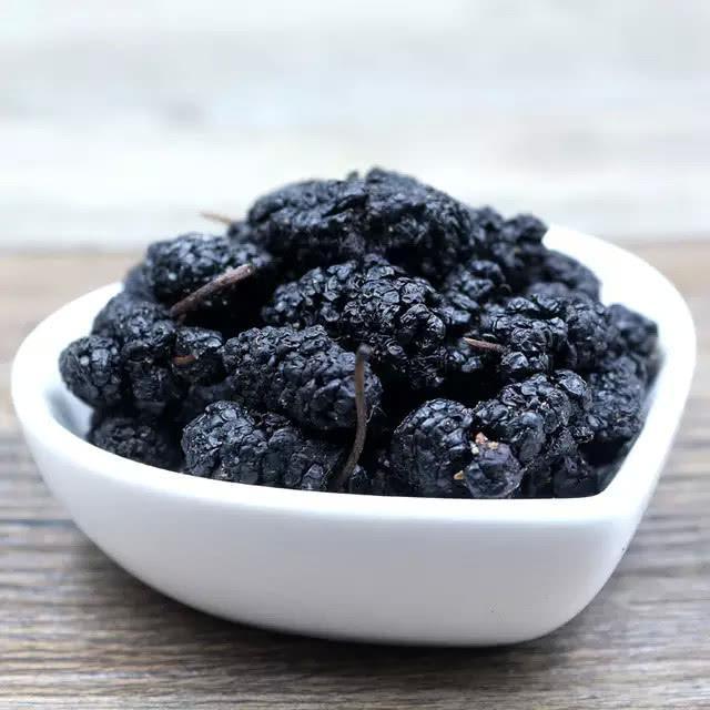 坚持喝“它”, 助你白发变黑发! 60岁的人, 却是30岁的肾